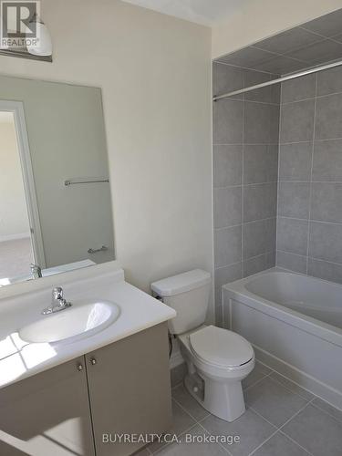 355 Beechwood Forest Lane, Gravenhurst, ON - Indoor Photo Showing Bathroom