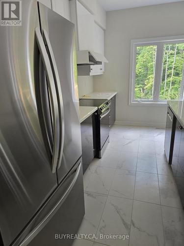 355 Beechwood Forest Lane, Gravenhurst, ON - Indoor Photo Showing Other Room