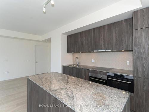 3305-15 Queens Quay E, Toronto, ON - Indoor Photo Showing Kitchen