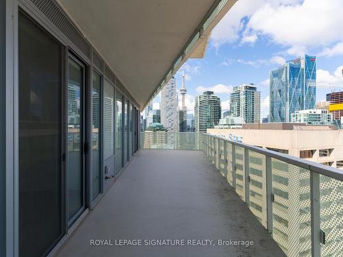 3305-15 Queens Quay E, Toronto, ON - Outdoor With Exterior