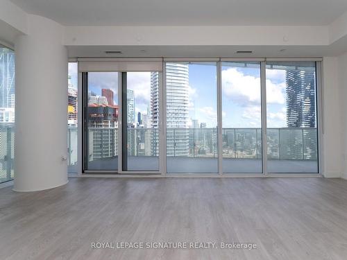 3305-15 Queens Quay E, Toronto, ON - Indoor Photo Showing Other Room