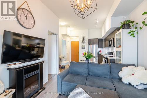 2014 - 30 Shore Breeze Drive, Toronto (Mimico), ON - Indoor Photo Showing Living Room