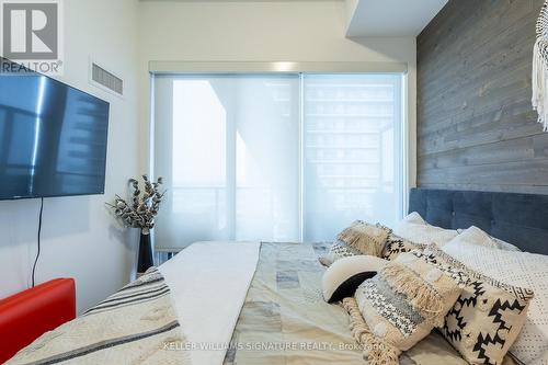 2014 - 30 Shore Breeze Drive, Toronto (Mimico), ON - Indoor Photo Showing Bedroom