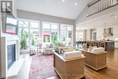 257 Surrey Drive, Oakville (Bronte West), ON - Indoor Photo Showing Living Room With Fireplace