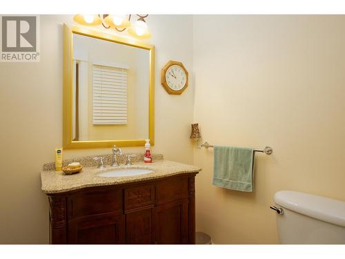 197 Terrace Hill Place, Kelowna, BC - Indoor Photo Showing Bathroom