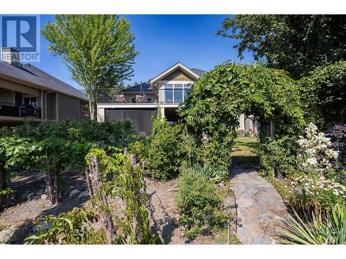 197 Terrace Hill Place, Kelowna, BC - Outdoor