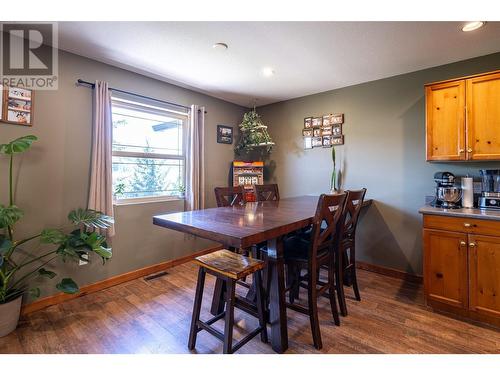 242 Commonage Road, Vernon, BC - Indoor Photo Showing Dining Room