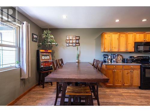 242 Commonage Road, Vernon, BC - Indoor Photo Showing Dining Room