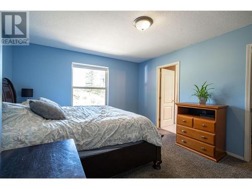 242 Commonage Road, Vernon, BC - Indoor Photo Showing Bedroom