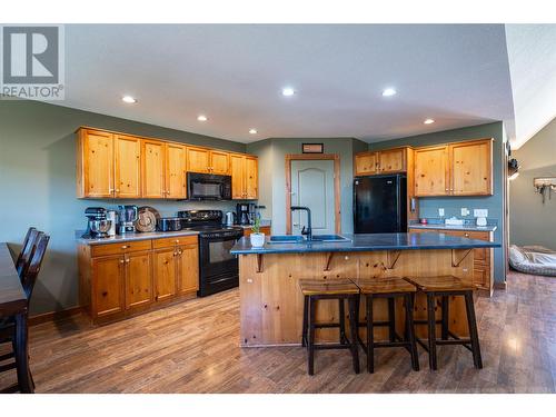 242 Commonage Road, Vernon, BC - Indoor Photo Showing Kitchen