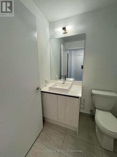 137 - 251 Manitoba Street, Toronto (Mimico), ON - Indoor Photo Showing Bathroom