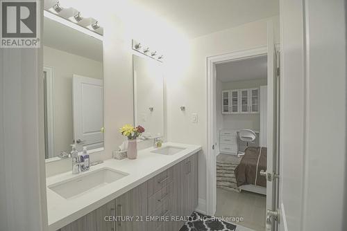 73 Dairymaid Road, Brampton (Credit Valley), ON - Indoor Photo Showing Bathroom