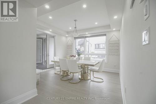 73 Dairymaid Road, Brampton (Credit Valley), ON - Indoor Photo Showing Dining Room