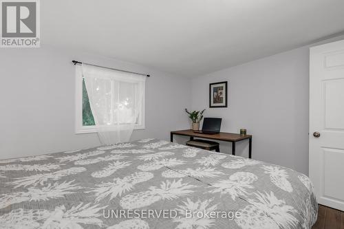 1 Bishop Road, Welland, ON - Indoor Photo Showing Bedroom