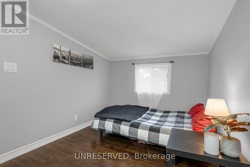 1 Bishop Road, Welland, ON - Indoor Photo Showing Bedroom