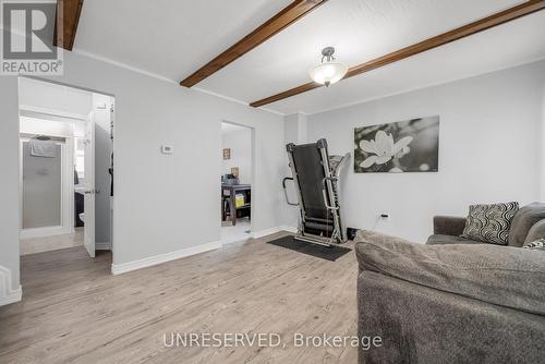 1 Bishop Road, Welland, ON - Indoor