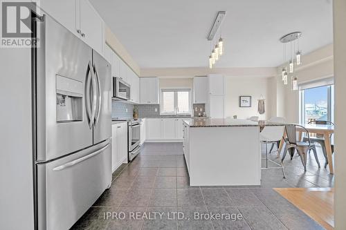 22 Jenkins Street, East Luther Grand Valley, ON - Indoor Photo Showing Kitchen With Stainless Steel Kitchen With Upgraded Kitchen