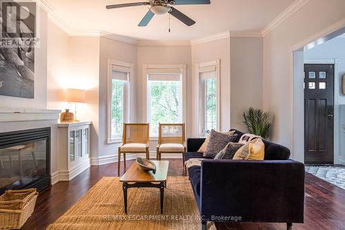 17 Stanley Avenue, Hamilton (Durand), ON - Indoor Photo Showing Living Room With Fireplace