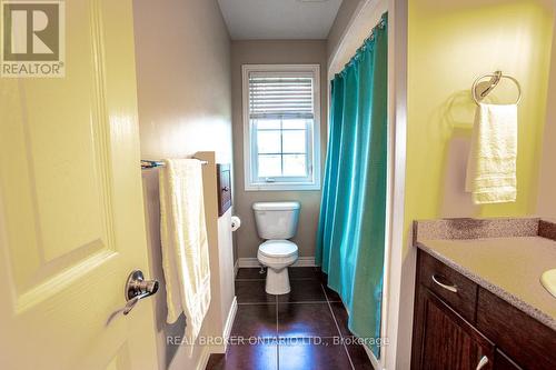 743 Anzio Road, Woodstock, ON - Indoor Photo Showing Bathroom