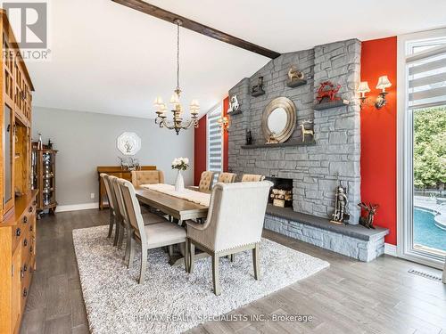 5947 Fourth Line, Erin (Hillsburgh), ON - Indoor Photo Showing Dining Room