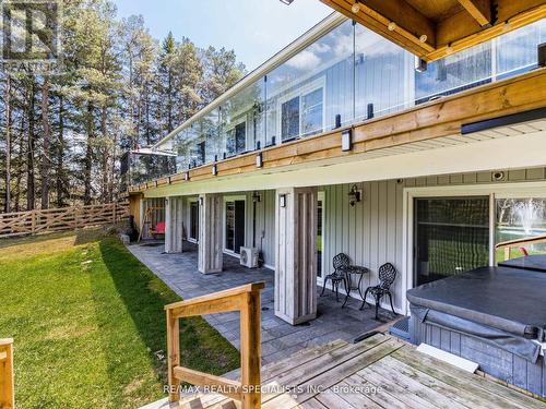 5947 Fourth Line, Erin (Hillsburgh), ON - Outdoor With Deck Patio Veranda With Exterior