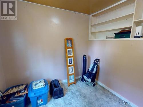 6749 Drake Street, Powell River, BC - Indoor