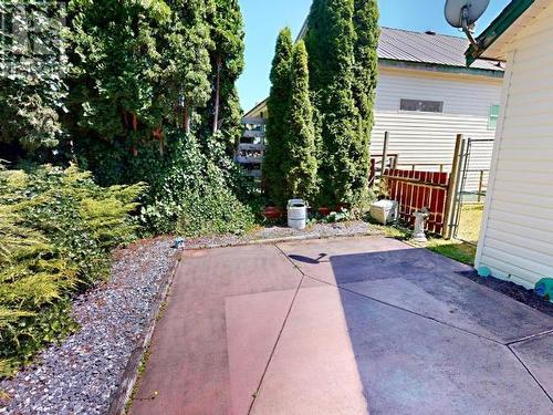 6749 Drake Street, Powell River, BC - Outdoor