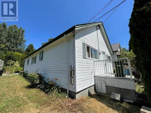 6749 Drake Street, Powell River, BC - Outdoor With Exterior