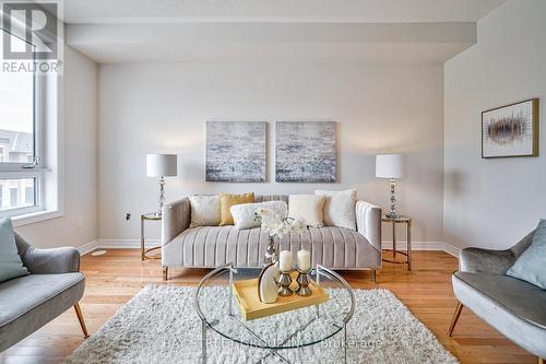 153 Mumbai Drive, Markham, ON - Indoor Photo Showing Living Room