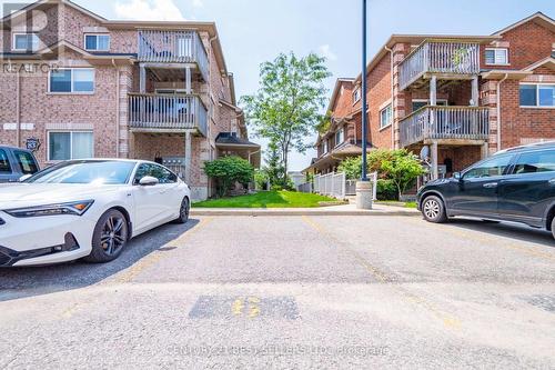 7 - 83 Goodwin Drive, Barrie (Painswick South), ON - Outdoor With Balcony