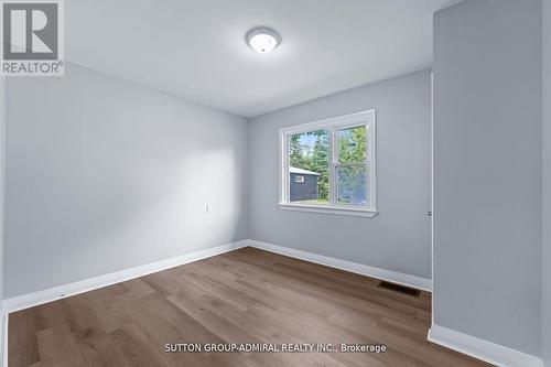 7613 Highway 26, Clearview (Stayner), ON - Indoor Photo Showing Other Room