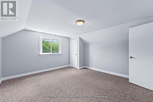 7613 Highway 26, Clearview (Stayner), ON - Indoor Photo Showing Other Room