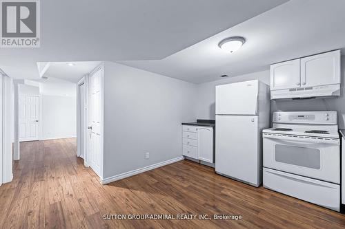 7613 Highway 26, Clearview (Stayner), ON - Indoor Photo Showing Kitchen