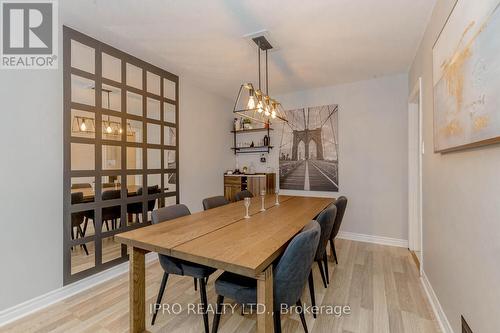 3542 Ashcroft Crescent, Mississauga, ON - Indoor Photo Showing Dining Room