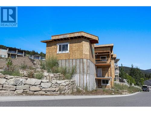 3563 Goldie Way, West Kelowna, BC - Outdoor