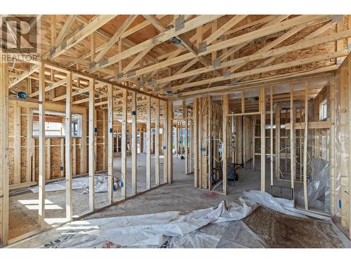 3563 Goldie Way, West Kelowna, BC - Indoor Photo Showing Basement