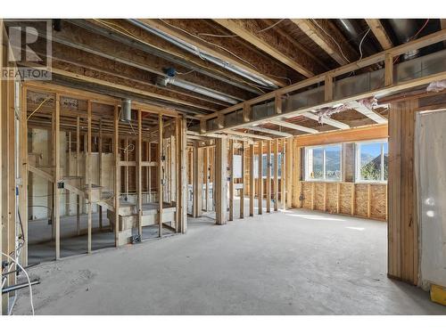 3563 Goldie Way, West Kelowna, BC - Indoor Photo Showing Basement