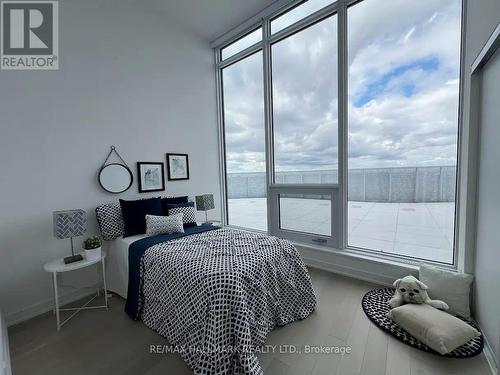 Ph3201 - 15 Holmes Avenue, Toronto (Willowdale East), ON - Indoor Photo Showing Bedroom