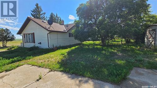 314 Railway Avenue, Neville, SK - Outdoor