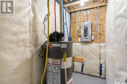 57 900 St Andrews Lane, Warman, SK - Indoor Photo Showing Basement