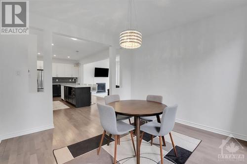 4527 Kelly Farm Drive, Ottawa, ON - Indoor Photo Showing Dining Room