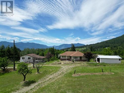 217 36Th  N Avenue, Creston, BC - Outdoor With View