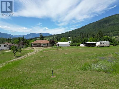 217 36Th  N Avenue, Creston, BC - Outdoor With View