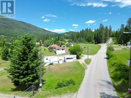 217 36Th  N Avenue, Creston, BC - Outdoor With View