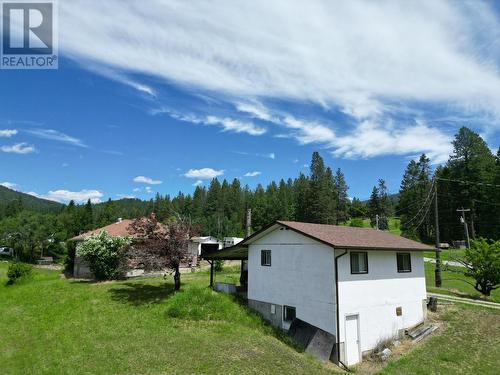 217 36Th  N Avenue, Creston, BC - Outdoor