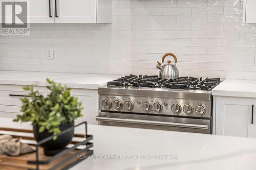 63 Brian Boulevard, Hamilton (Waterdown), ON - Indoor Photo Showing Kitchen