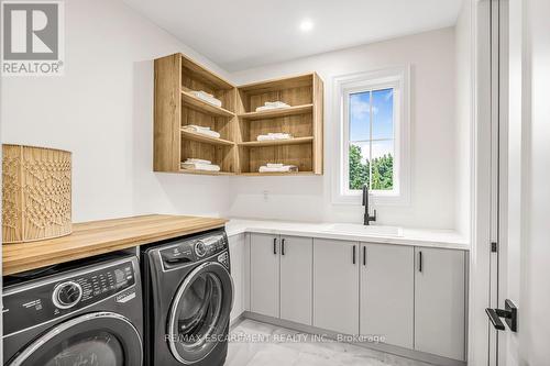 63 Brian Boulevard, Hamilton (Waterdown), ON - Indoor Photo Showing Laundry Room