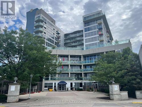 606 - 1600 Keele Street, Toronto (Keelesdale-Eglinton West), ON - Outdoor With Balcony