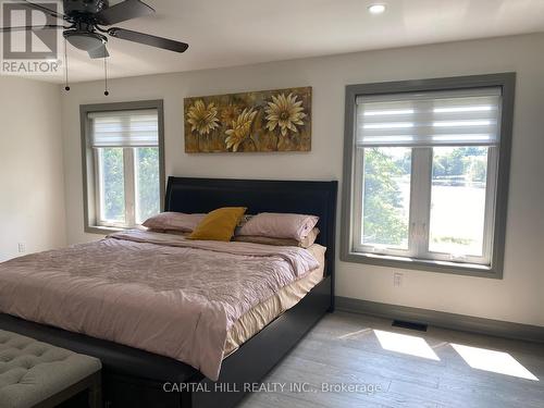 20A Hargrave Road, Kawartha Lakes, ON - Indoor Photo Showing Bedroom