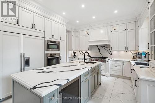 125 Munro Boulevard, Toronto (St. Andrew-Windfields), ON - Indoor Photo Showing Kitchen With Upgraded Kitchen